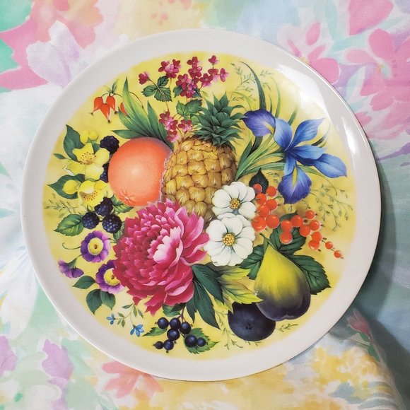 Adorable Vintage Fruit and Floral Plate - Picture 1 of 1